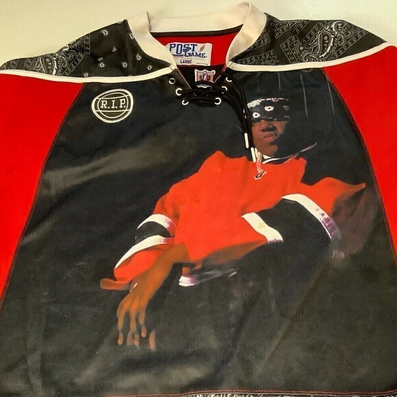 Post Game Large Biggie Smalls Red Black Hockey Jersey 92 Notorous B.I.G Wallace - Picture 5 of 12